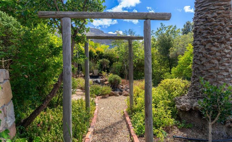 4 Bedroom Property for Sale in Hout Bay Western Cape